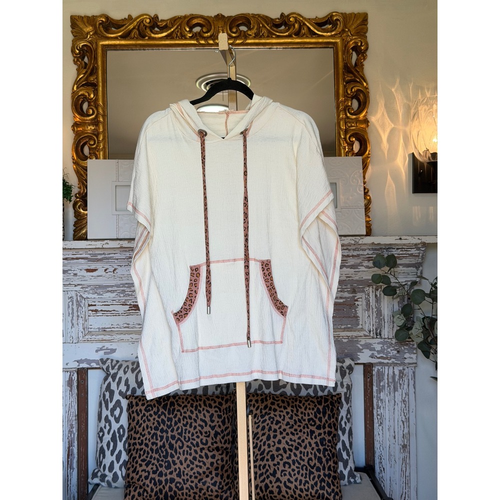Jodifl Cream Crinkle Gauze Hooded Poncho Top Leopard Print Trim Pink Stitch M